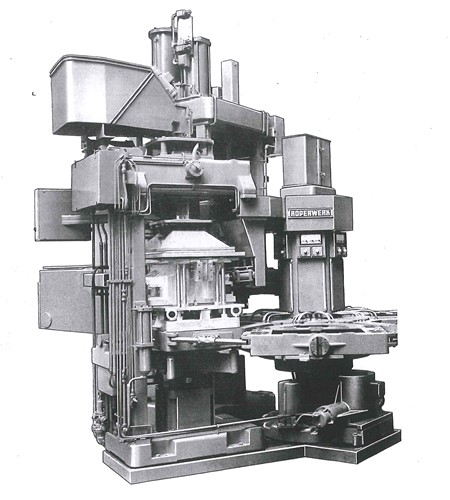 Karussel-Kernschießmaschine RÖPER, Schuss 16 l